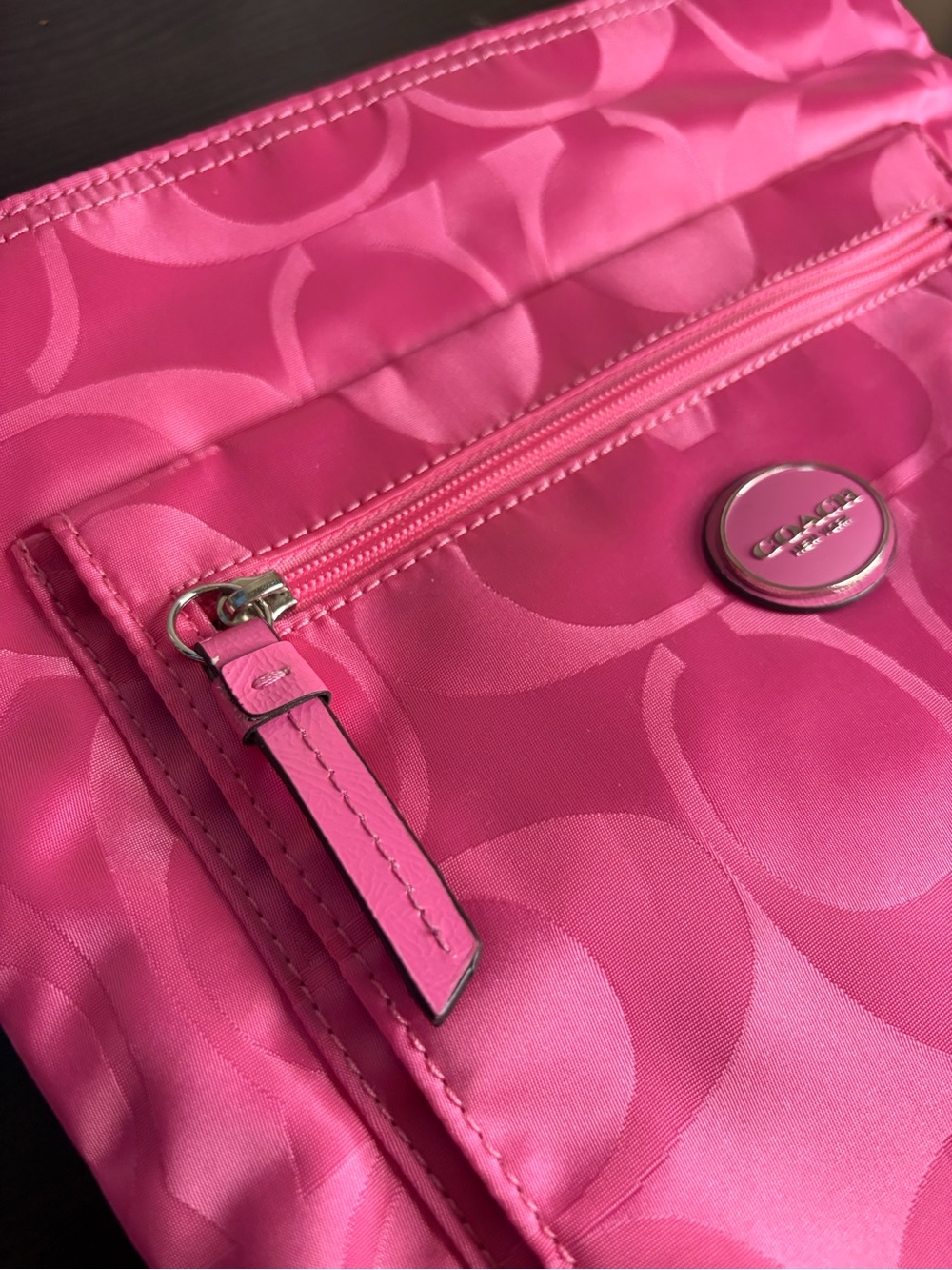 Coach Hot Pink Signature Nylon Crossbody Messenger Bag Y2K - Picture 6 of 15